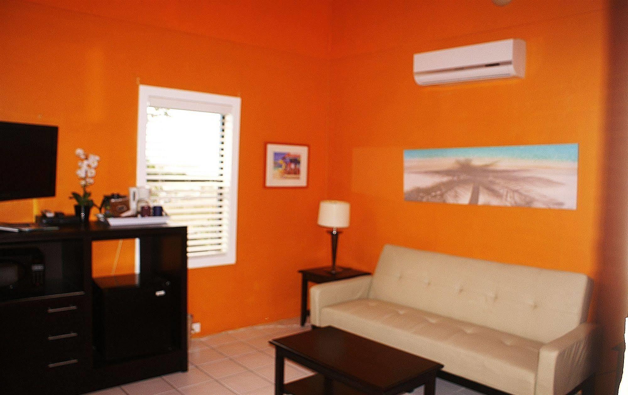 St. John Inn Cruz Bay Екстер'єр фото